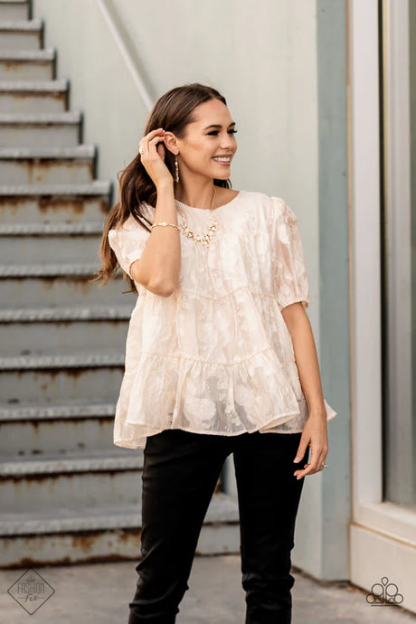 Paparazzi ~ Paparazzi ~ Fiercely 5th Avenue ~ Fashion Fix Complete Trend Blend ~ Gold Necklace Set