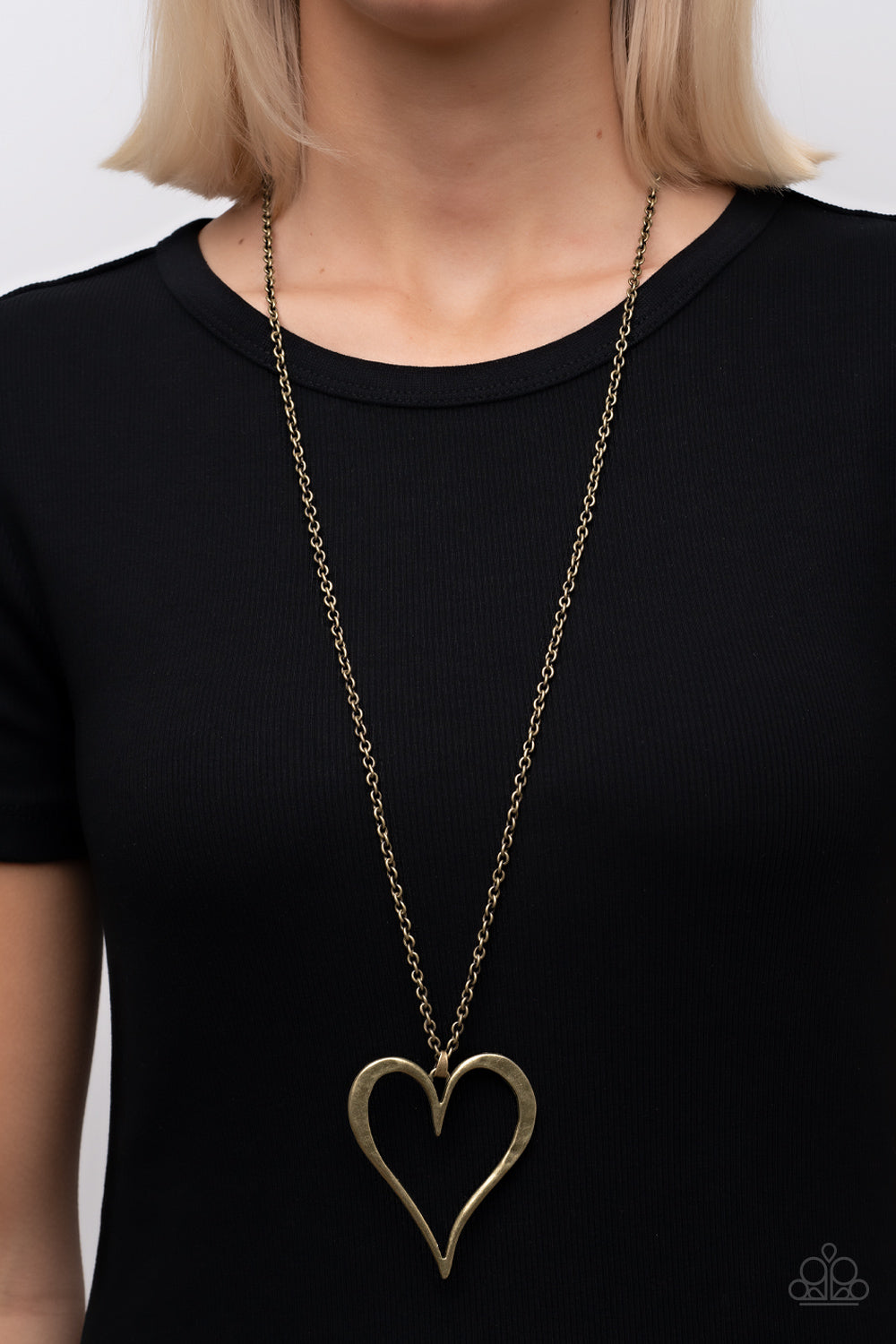 Paparazzi ~ Hopelessly In Love ~ Brass Heart Pendant Necklace Set