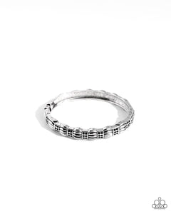 Paparazzi ~ Metro Reverie ~ Black Bangle-like Bracelet