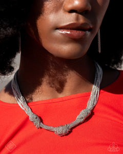Paparazzi ~ Magnificent Musings ~ Fashion Fix Complete Trend Blend ~ Silver Necklace Set