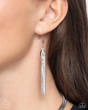 Load image into Gallery viewer, Paparazzi ~ Musings Moment ~ Silver Choker Necklace Set