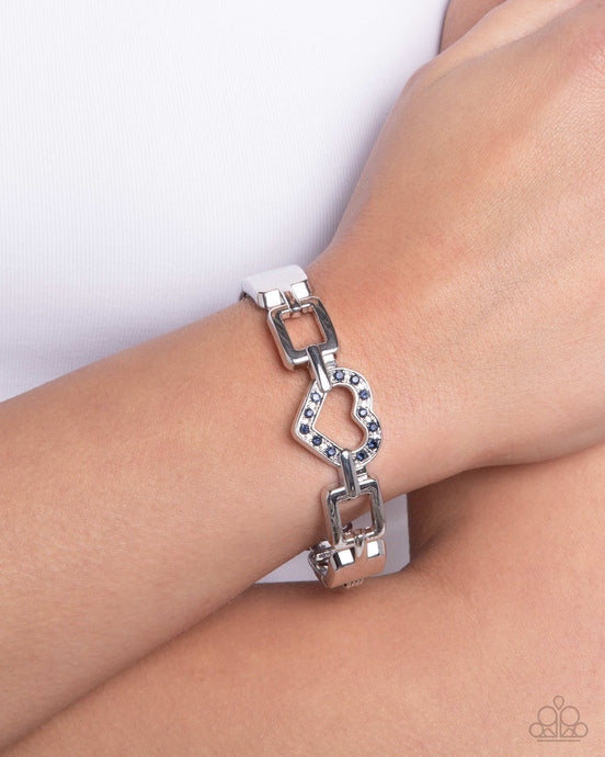 Paparazzi ~ Flashy Fondness ~ Blue Bracelet