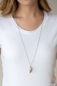 Paparazzi ~ Breaking Out Of My Shell ~ Silver Necklace Set