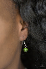 Load image into Gallery viewer, Paparazzi ~ Dream Girl Glow ~ Green Necklace Set