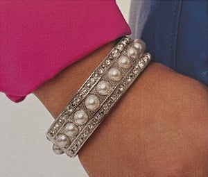 Paparazzi ~ Fiercely 5th Avenue ~ Fashion Fix Complete Trend Blend ~ White Pearl Necklace Set