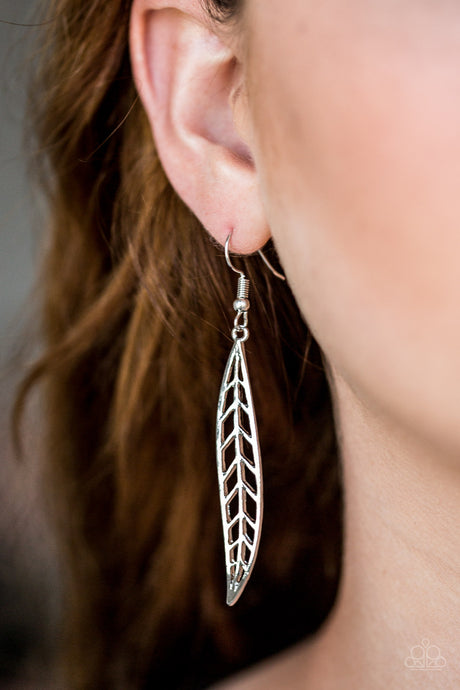 Paparazzi ~ Feelin Feathery ~ Silver Earrings