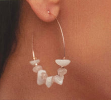 Load image into Gallery viewer, Paparazzi ~ Glimpse of Malibu ~ Fashion Fix Complete Trend Blend ~ Rose Gold Necklace Set