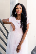 Load image into Gallery viewer, Paparazzi ~ Glimpses of Malibu ~ Fashion Fix Complete Trend Blend ~ Multi Necklace Set