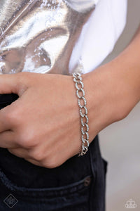 Paparazzi ~ Magnificent Musings ~ Fashion Fix Complete Trend Blend ~ White Necklace Set