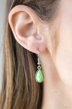 Load image into Gallery viewer, Paparazzi ~ Maui Majesty ~ Green Necklace Set