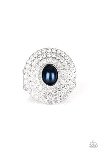 Paparazzi ~ Royal Ranking ~ Blue Ring with Stretchy Band