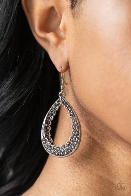 Paparazzi ~ Royal Treatment ~ Silver Earrings
