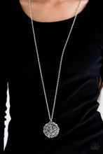 Load image into Gallery viewer, Paparazzi ~ Royal In Roses ~ Pink Necklace Set