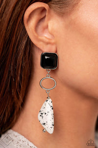 Paparazzi ~ Simply Santa Fe ~ Fashion Fix Complete Trend Blend ~ Black Necklace Set