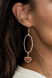 Paparazzi ~ Sunset Sightings ~ Fashion Fix Complete Trend Blend ~ Gold Necklace Set