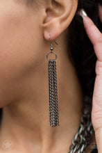 Load image into Gallery viewer, Paparazzi - SCARFed for Attention - Gunmetal Necklace - Klassy Jewelz Boutique