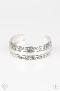 Paparazzi ~ Desert Peaks ~ Silver Cuff Bracelet (Fashion Fix Exclusive)
