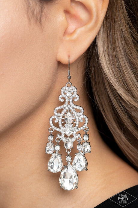 Paparazzi ~ Queen Of All Things Sparkly ~ White Earrings