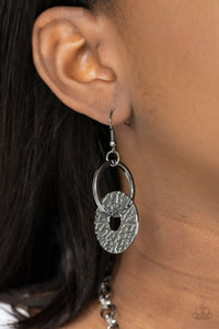 Paparazzi ~ Industrial Envy ~ Black Gunmetal Necklace Set