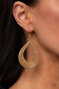 Paparazzi ~ A Hot MESH ~ Gold Earrings