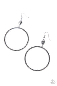Paparazzi ~ Work That Circuit ~ Silver Earrings