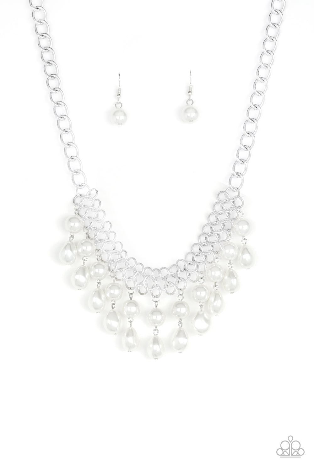 Paparazzi ~ 5th Avenue Fleek ~ White Pearl Necklace Set