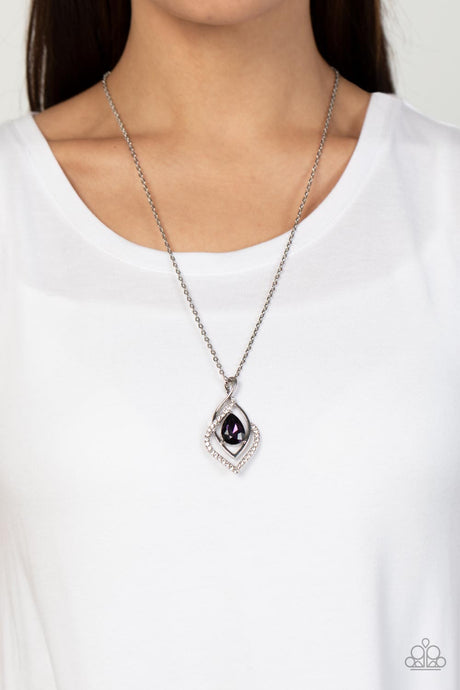 Paparazzi ~ Dauntless Demure ~ Purple Necklace Set