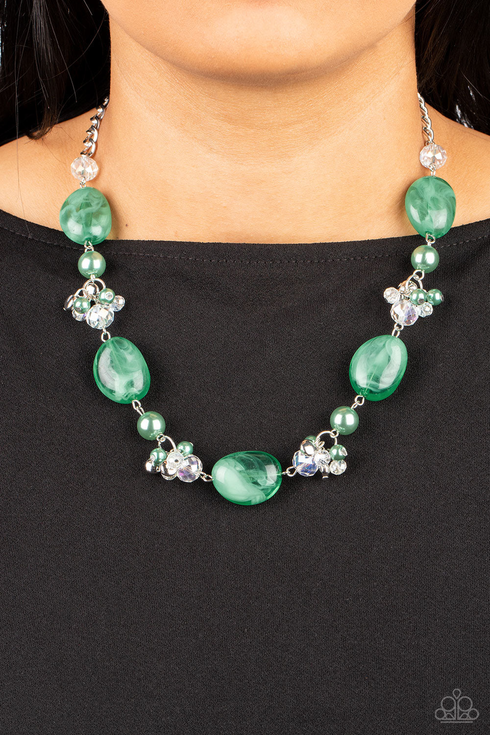 Paparazzi ~ The Top TENACIOUS ~ Green Necklace Set