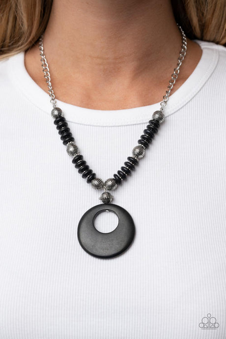 Paparazzi ~ Oasis Goddess ~ Black Necklace Set