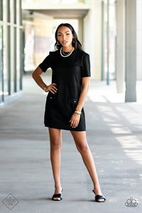 Paparazzi ~ Fiercely 5th Avenue ~ Fashion Fix Complete Trend Blend ~ Gold Necklace Set