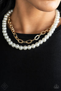 Paparazzi ~ Fiercely 5th Avenue ~ Fashion Fix Complete Trend Blend ~ Gold Necklace Set