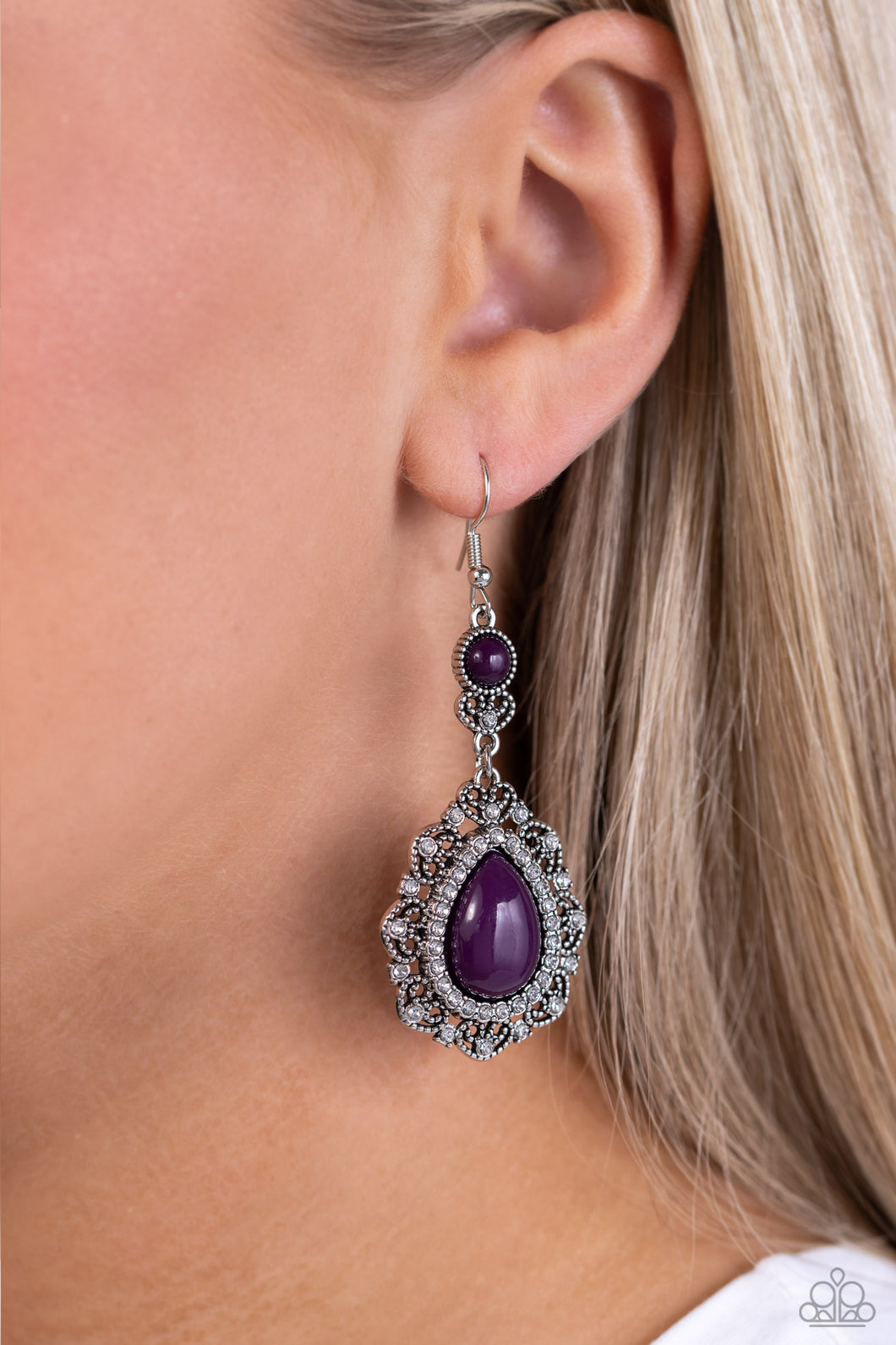 Paparazzi ~ Palace Bribe ~ Purple Earrings