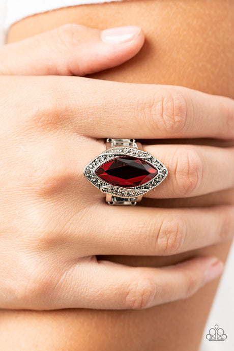 Paparazzi ~ Let Me Take a REIGN Check ~ Red Ring with Stretchy Band