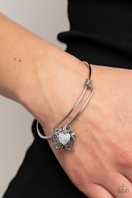 Paparazzi ~ Im Yours ~ White Bracelet