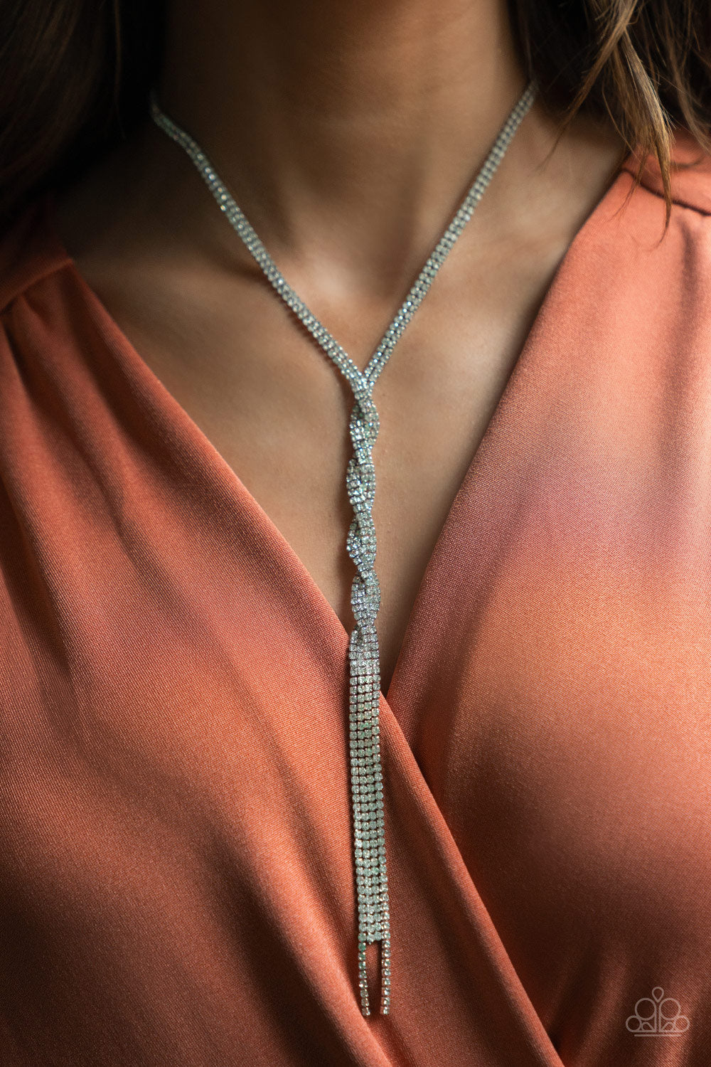 Paparazzi - Impressively Icy - White Necklace Set (Life of the Party Exclusive)