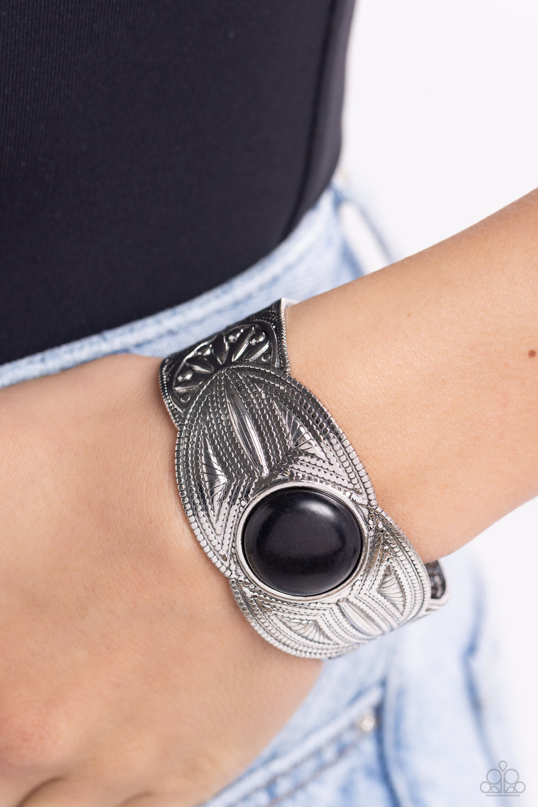 Paparazzi ~ Western Odyssey ~ Black Cuff Bracelet