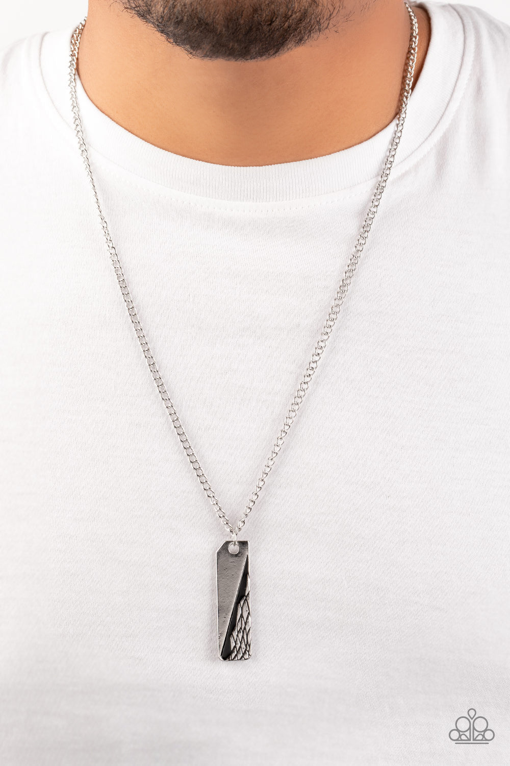 Paparazzi ~ Tag Along ~ Men's Silver Urban Necklace
