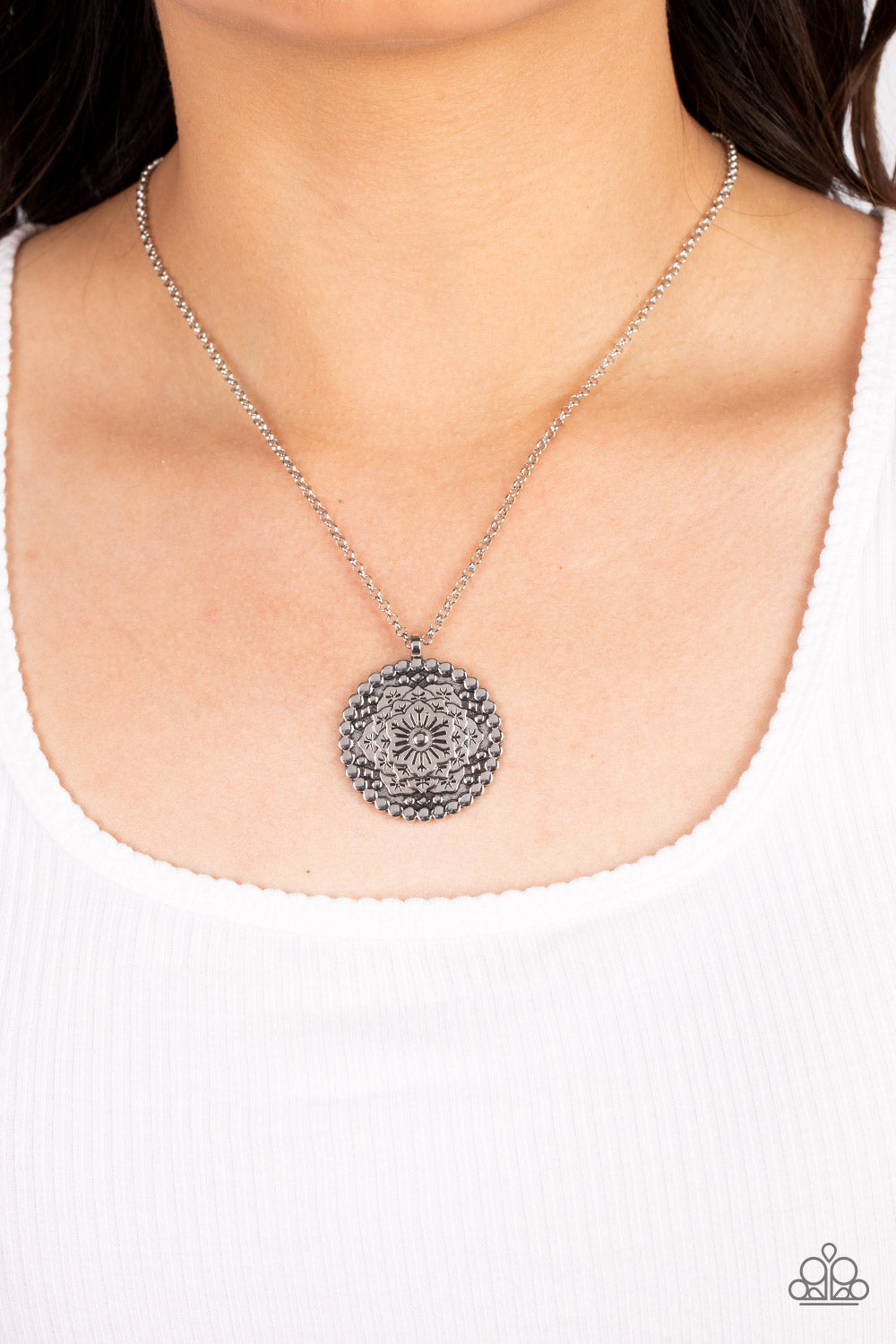 Paparazzi ~ Summer HOMESTEAD ~ Silver Pendant Necklace Set