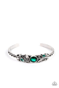Paparazzi ~ Vogue Vineyard ~ Green Cuff Bracelet