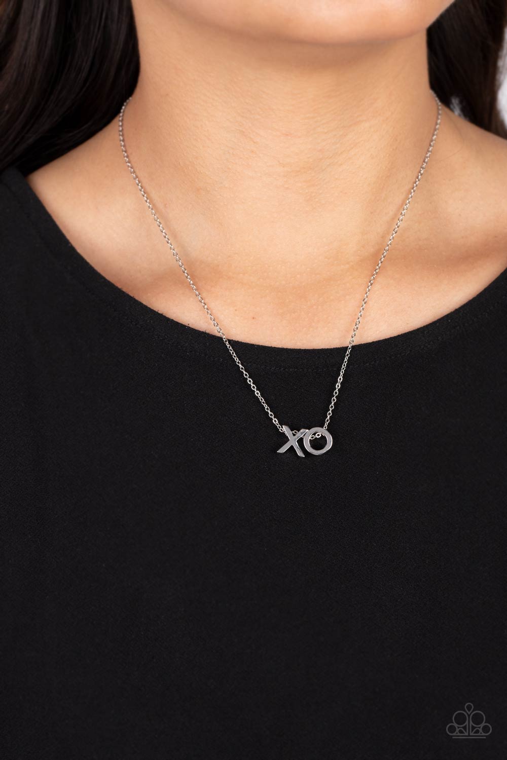 Paparazzi ~ Hugs and Kisses ~ Silver Necklace Set