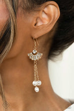 Load image into Gallery viewer, Paparazzi ~ Fiercely 5th Avenue ~ Fashion Fix Complete Trend Blend ~ Gold Necklace Set