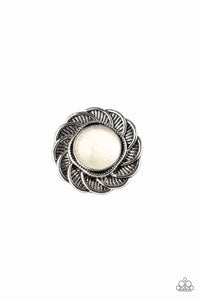 Paparazzi - Gardenia Glow - White Ring - Klassy Jewelz Boutique