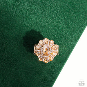 Paparazzi ~ GLIMMER and Spice  ~ Gold Ring with Stretchy Band (Life of the Party Exclusive)
