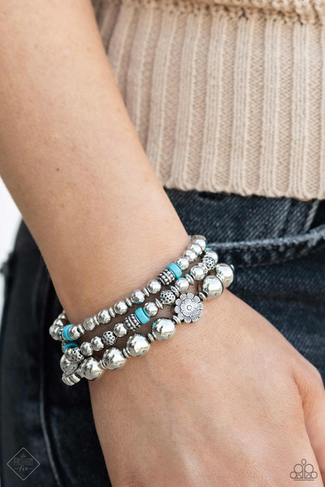 Paparazzi ~ Garden Party Passion ~ Blue Turquoise Bracelet (Fashion Fix Exclusive)