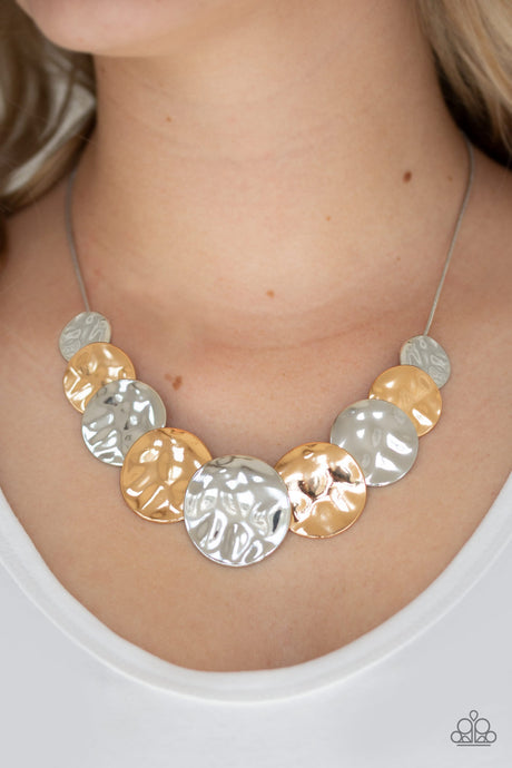 Paparazzi ~ A Daring DISCovery ~ Silver Necklace Set