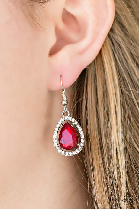 Paparazzi ~ A One-GLAM Show ~ Red Earrings