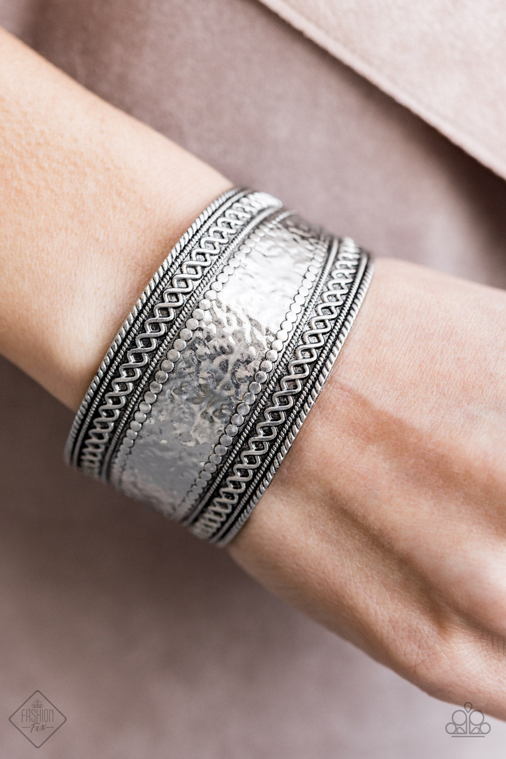 Paparazzi ~ Adobe Adventure ~ Silver Cuff Bracelet (Fashion Fix Exclusive)