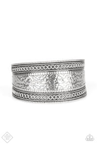 Paparazzi ~ Adobe Adventure ~ Silver Cuff Bracelet (Fashion Fix Exclusive)