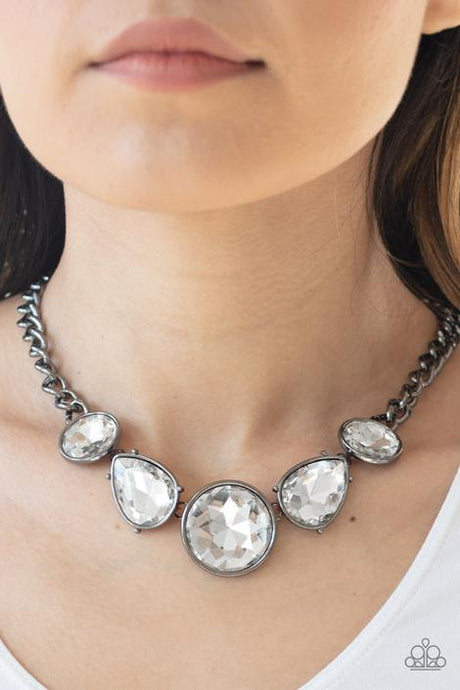 Paparazzi ~ All The World's My Stage ~ Black Necklace Set
