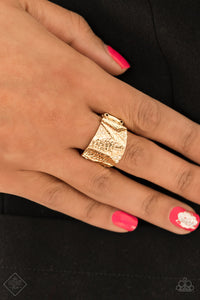 Paparazzi ~ Magnificent Musings ~ Fashion Fix Complete Trend Blend ~ Gold Necklace Set